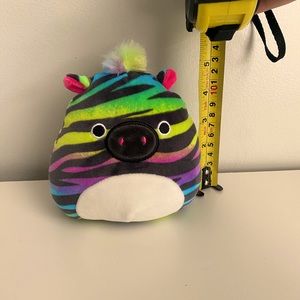 Safiyah original squishmellows